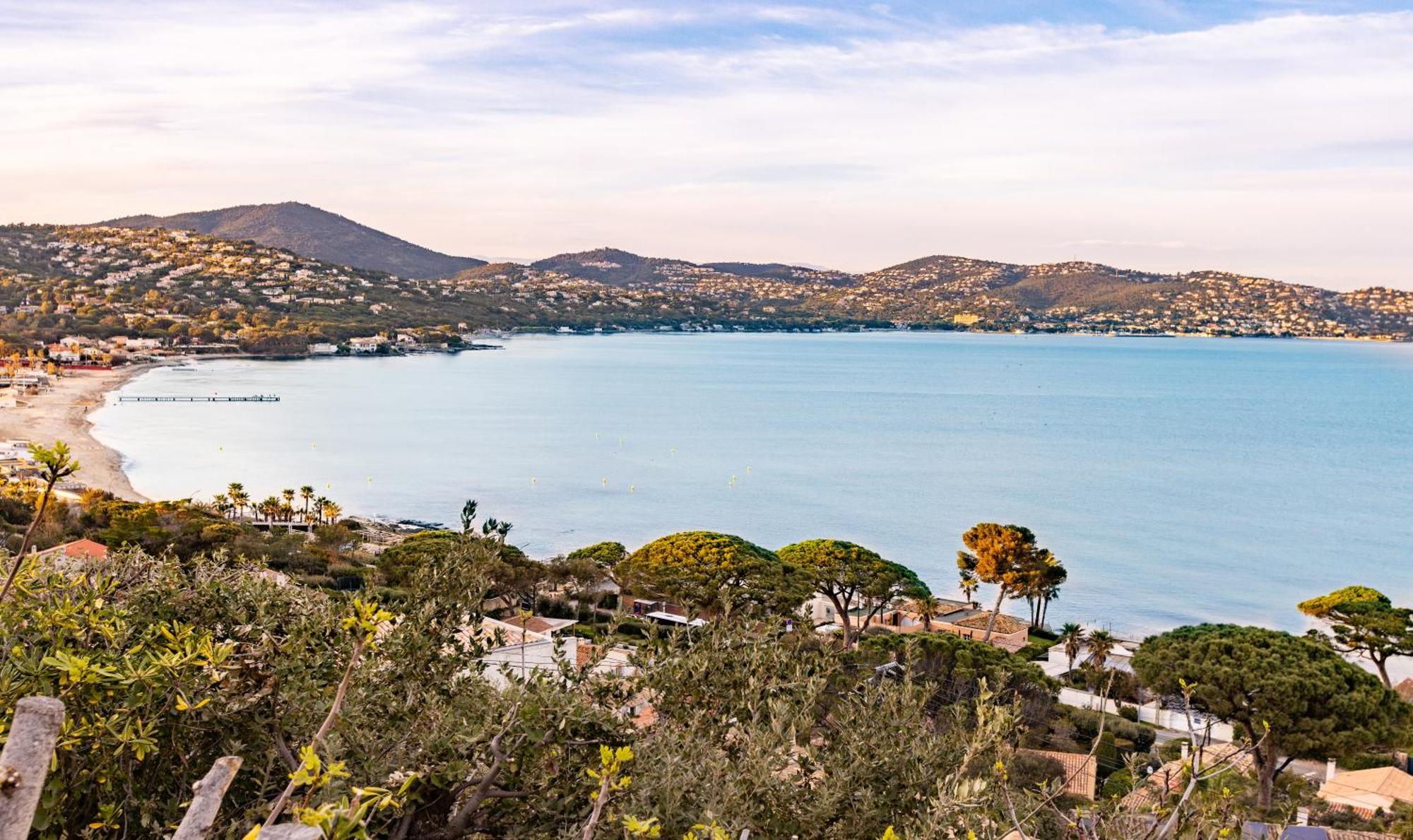 Superbe Villa, Incroyable Vue Mer, Piscine Chauffee, Climatisee 圣马克西姆 外观 照片