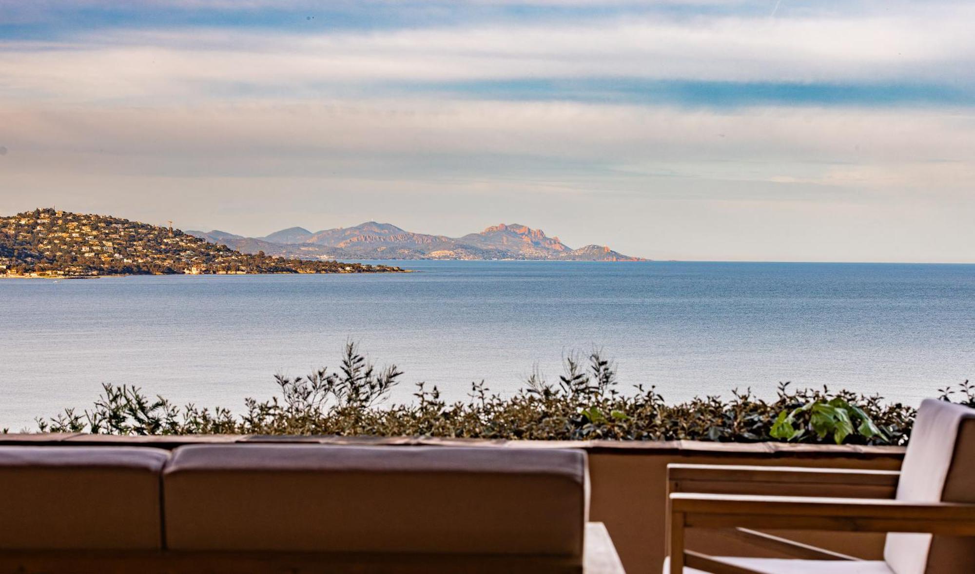 Superbe Villa, Incroyable Vue Mer, Piscine Chauffee, Climatisee 圣马克西姆 外观 照片