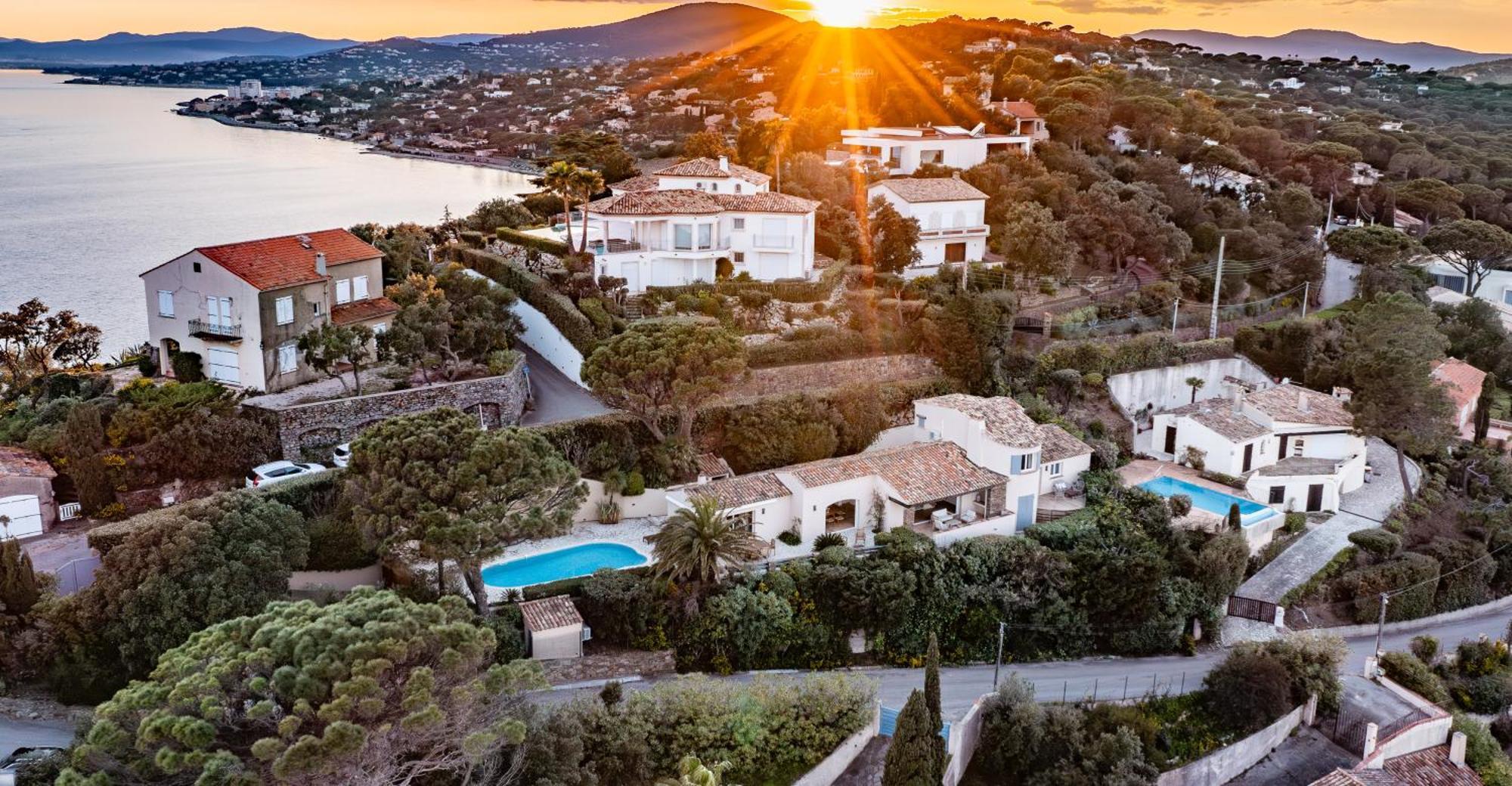 Superbe Villa, Incroyable Vue Mer, Piscine Chauffee, Climatisee 圣马克西姆 外观 照片